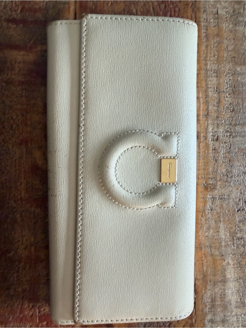 Salvatore Ferragamo Cream Leather Continental Wallet with Gancini Accent